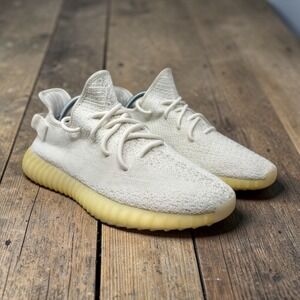 adidas gazelle silver green womens ADIDAS YEEZY BOOST 350. White textured sneakers. Size 38 – Hibuy market main image 0